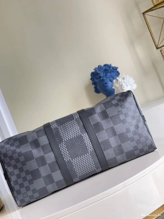 AAA Replica Ru 50 BANDOULIÈRE KEEPALL LOUIS VUITTON 0801
